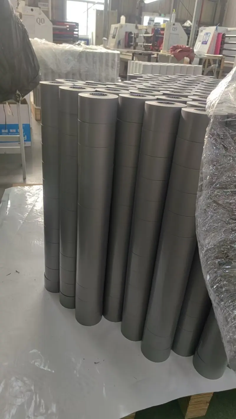 Metoda preskusa moči držanja lepilnega traku