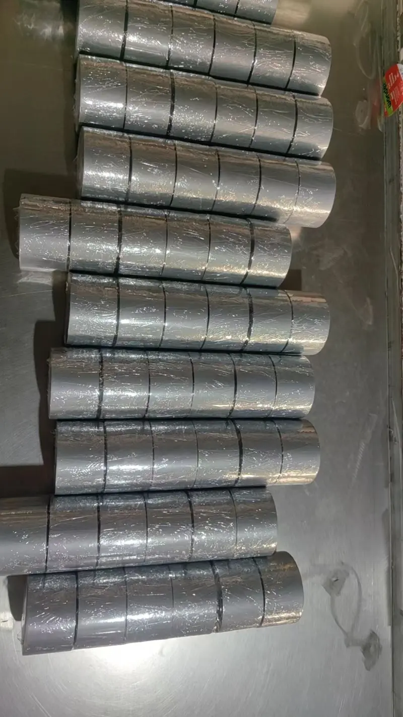 Razlika med lepilom na vodni osnovi, lepilom na oljni osnovi in ​​talilnim lepilom