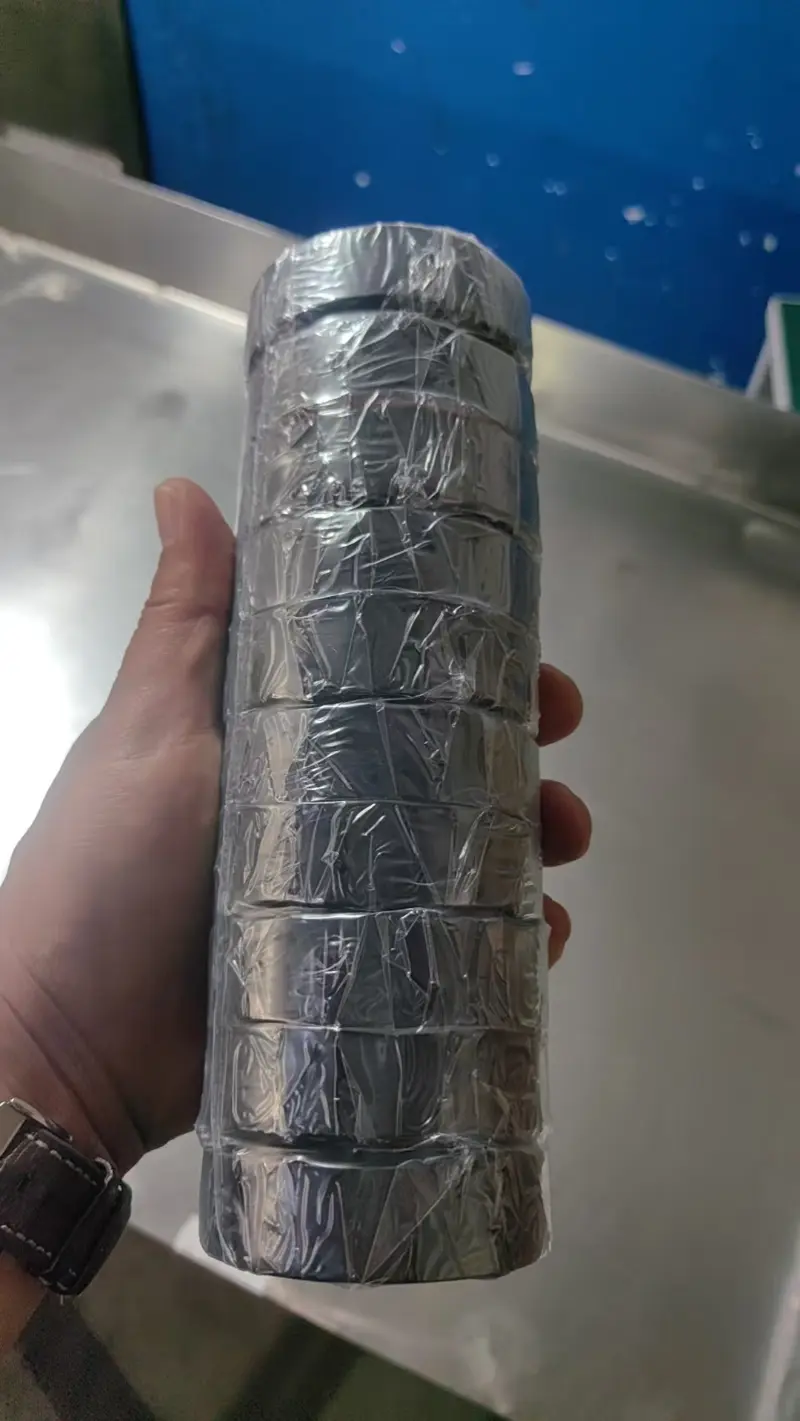 Struktura in glavni parametri delovanja materialov za samolepilne etikete